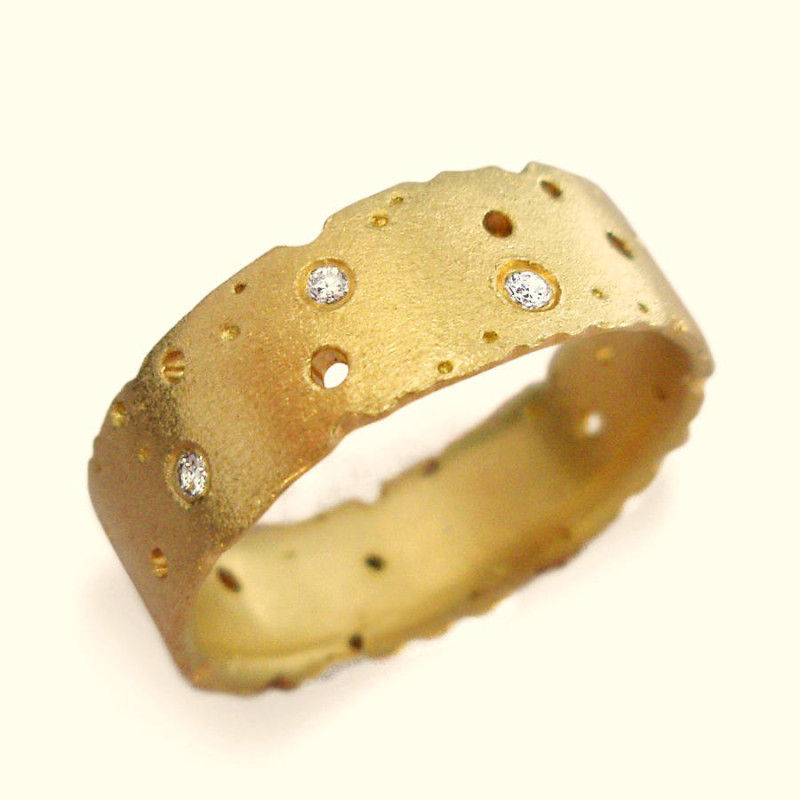 Diamond ring product view