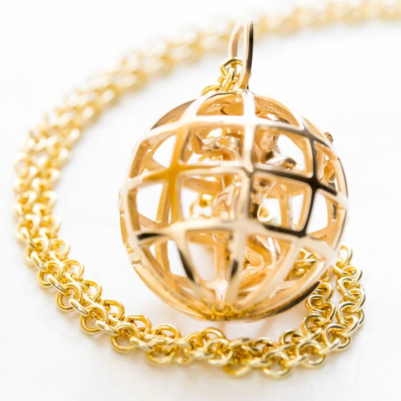 Atlas Pendant jewellery product view