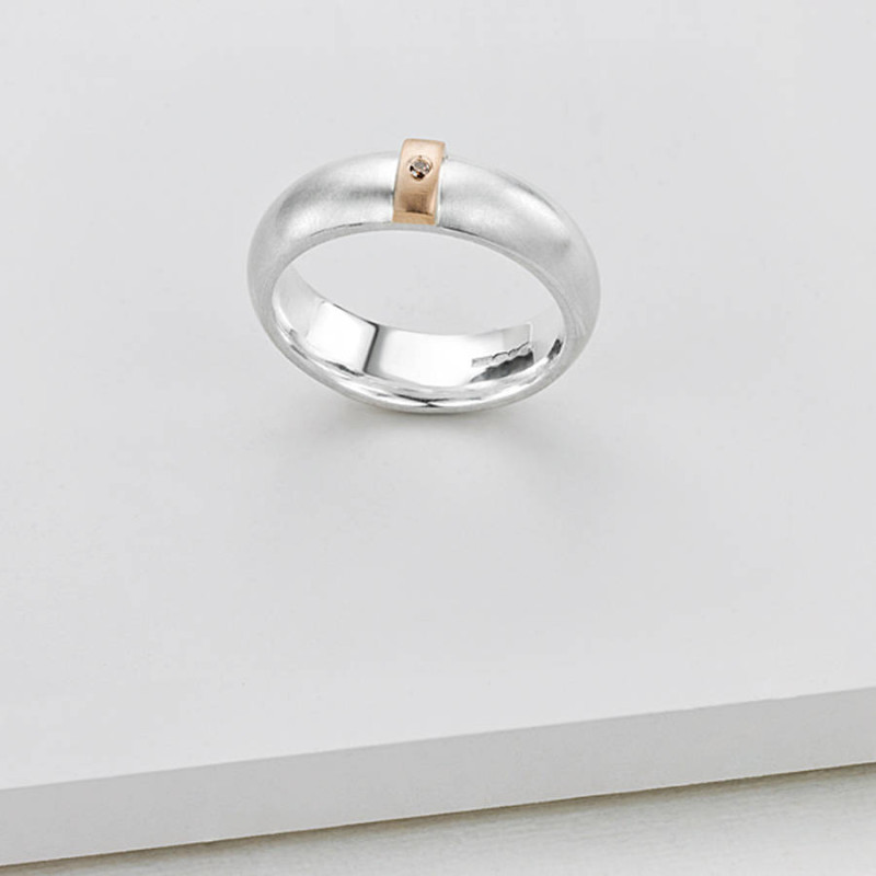 Cognac Diamond Linear Ring Cognac Diamond Linear Ring