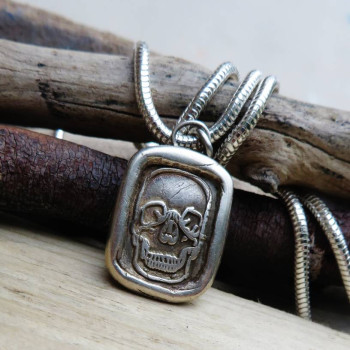 Dia De Los Muertos Pendant