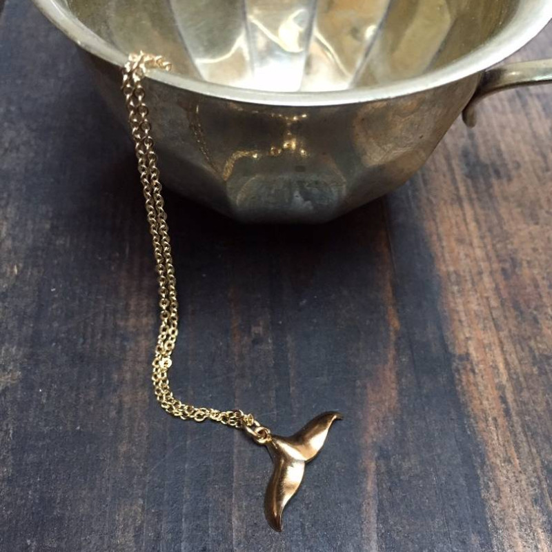 Whale tail pendant necklace