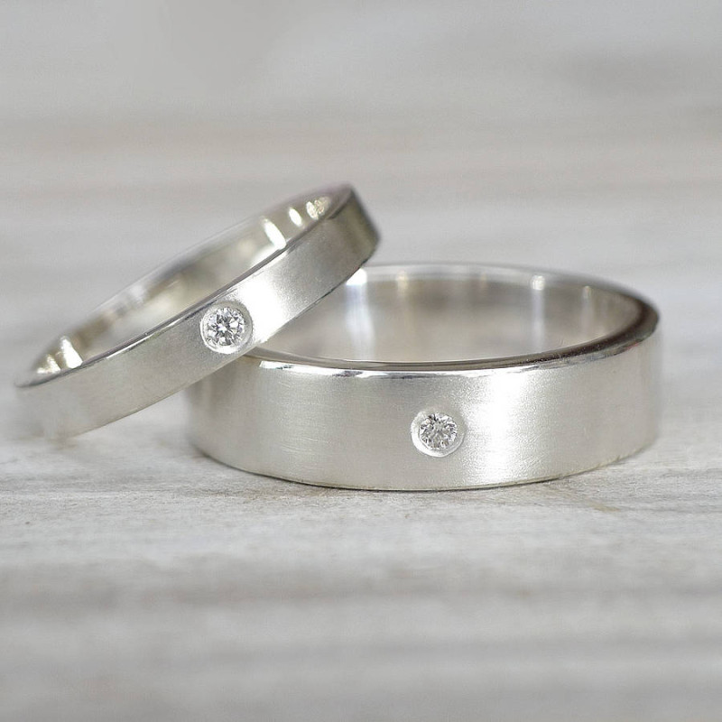 His and hers silver wedding rings product view