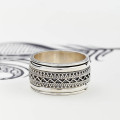 Men's chunky tribal spinning ring