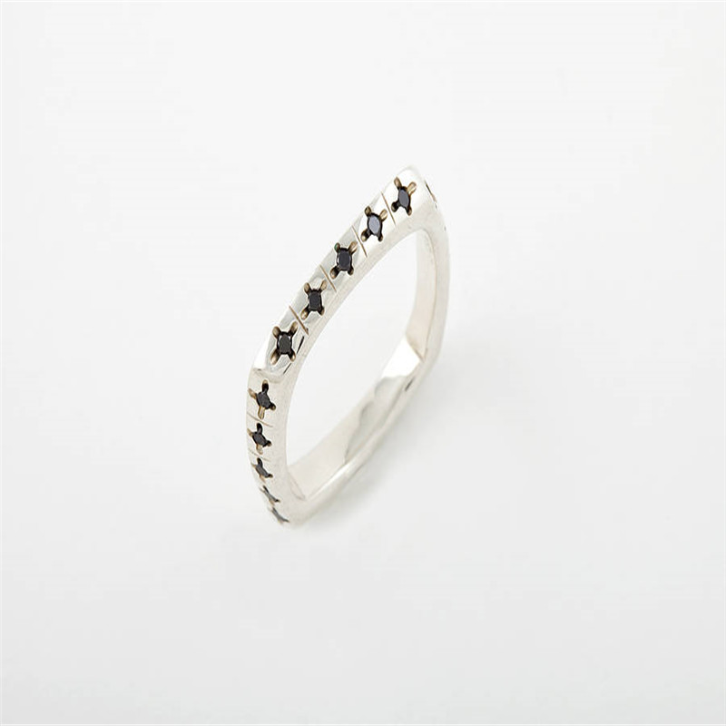 Men's square ring with black diamonds