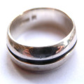 Men's silver oxidized band ring