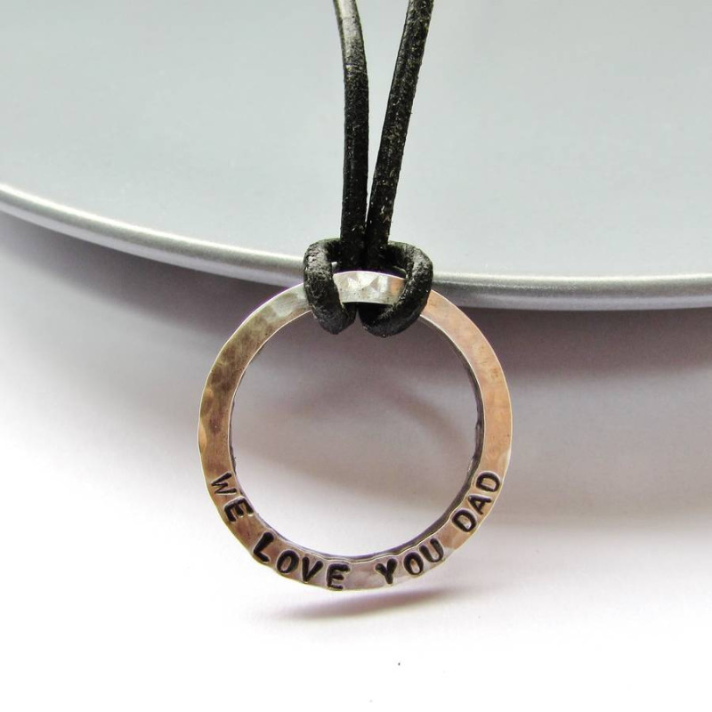 Personalised Daddy Necklace jewellery detail
