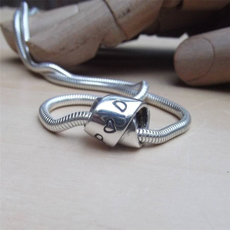 Personalised Silver Infinity Knot Necklace Personalised silver infinity knot necklace