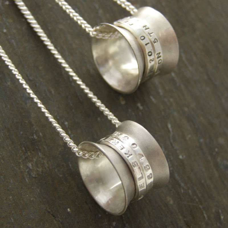 Personalised Silver Spinner Pendant product image