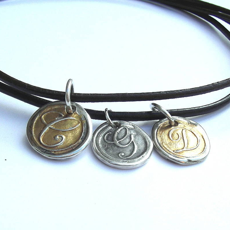 Personalised wax seal pendant