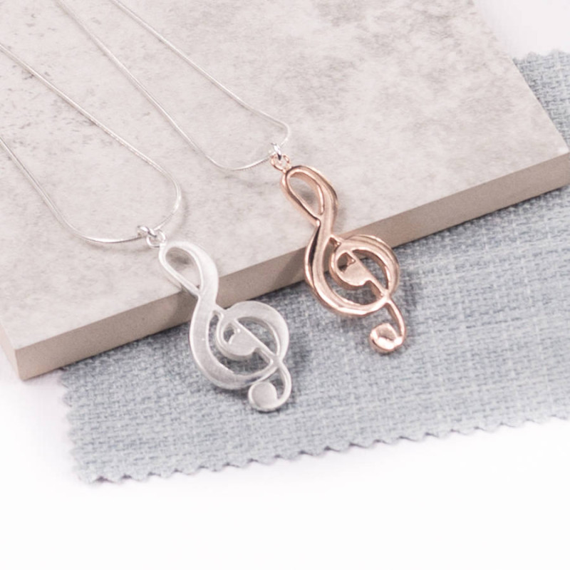 Silver Treble Clef Pendant Silver treble clef pendant
