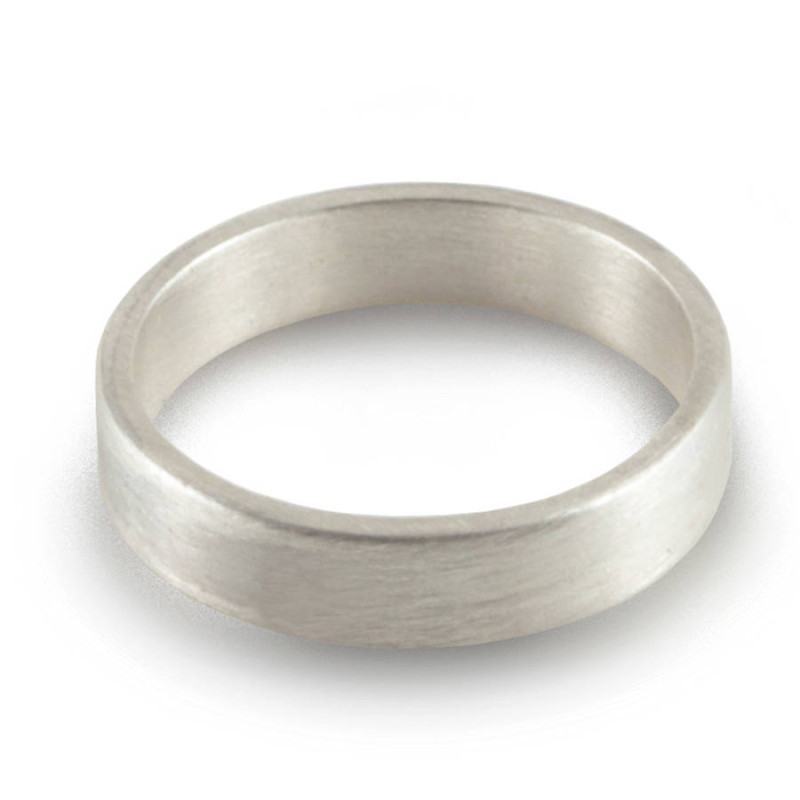 Hand-forged flat-fit silver wedding band ring product view