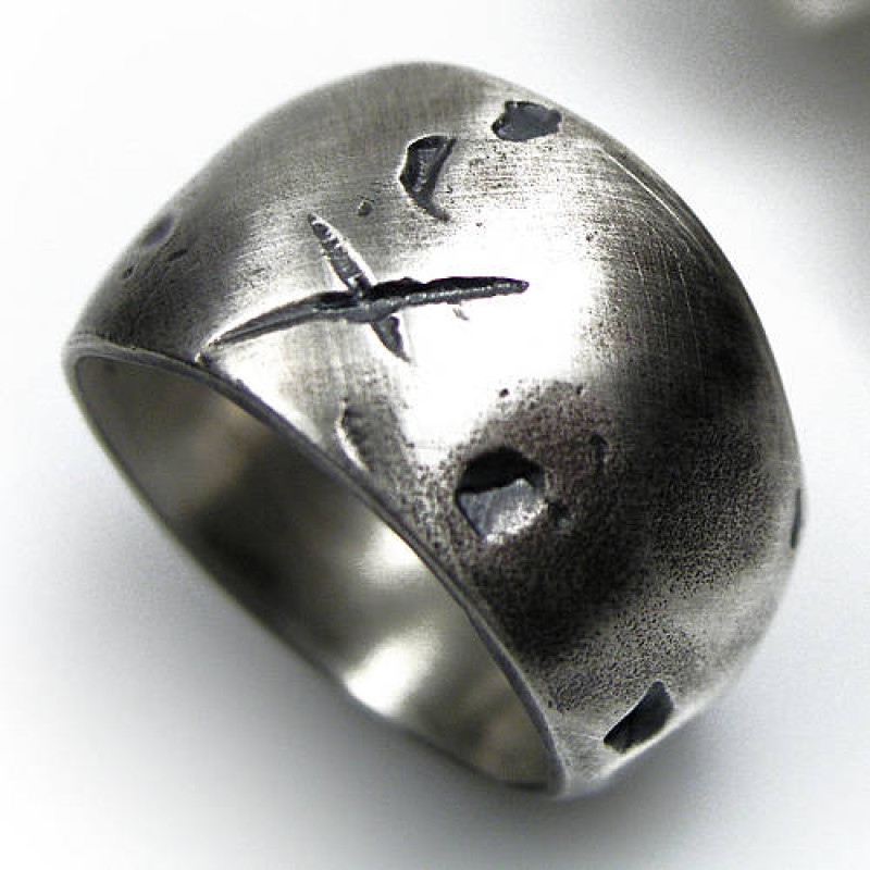 Rustic wide gnarled ring